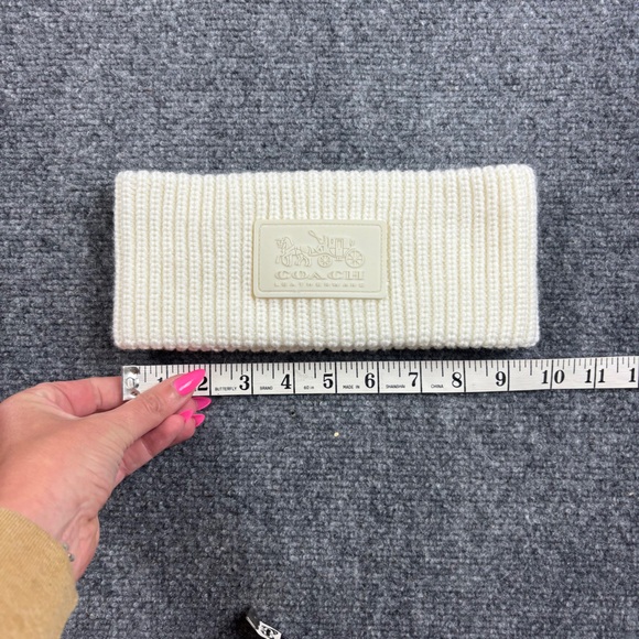 COACH Off White Knit Headband with Rubber Patch One Size Fits Most - Picture 6 of 7